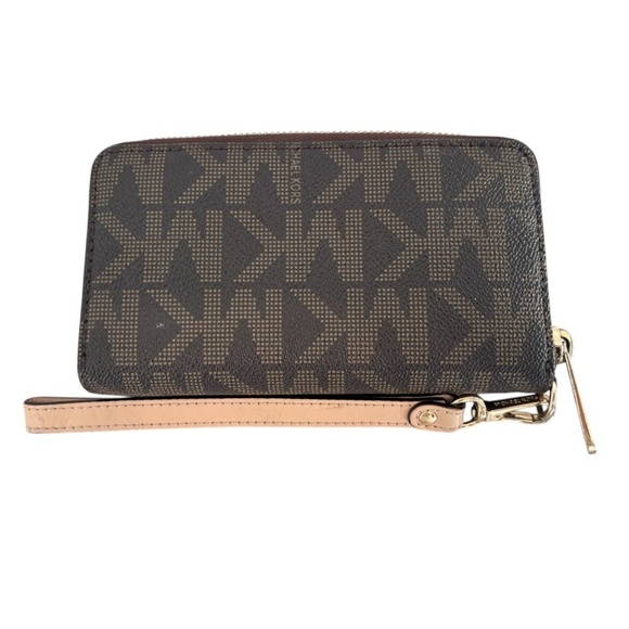 Michael Kors Wallet Wristlet - Picture 2 of 7